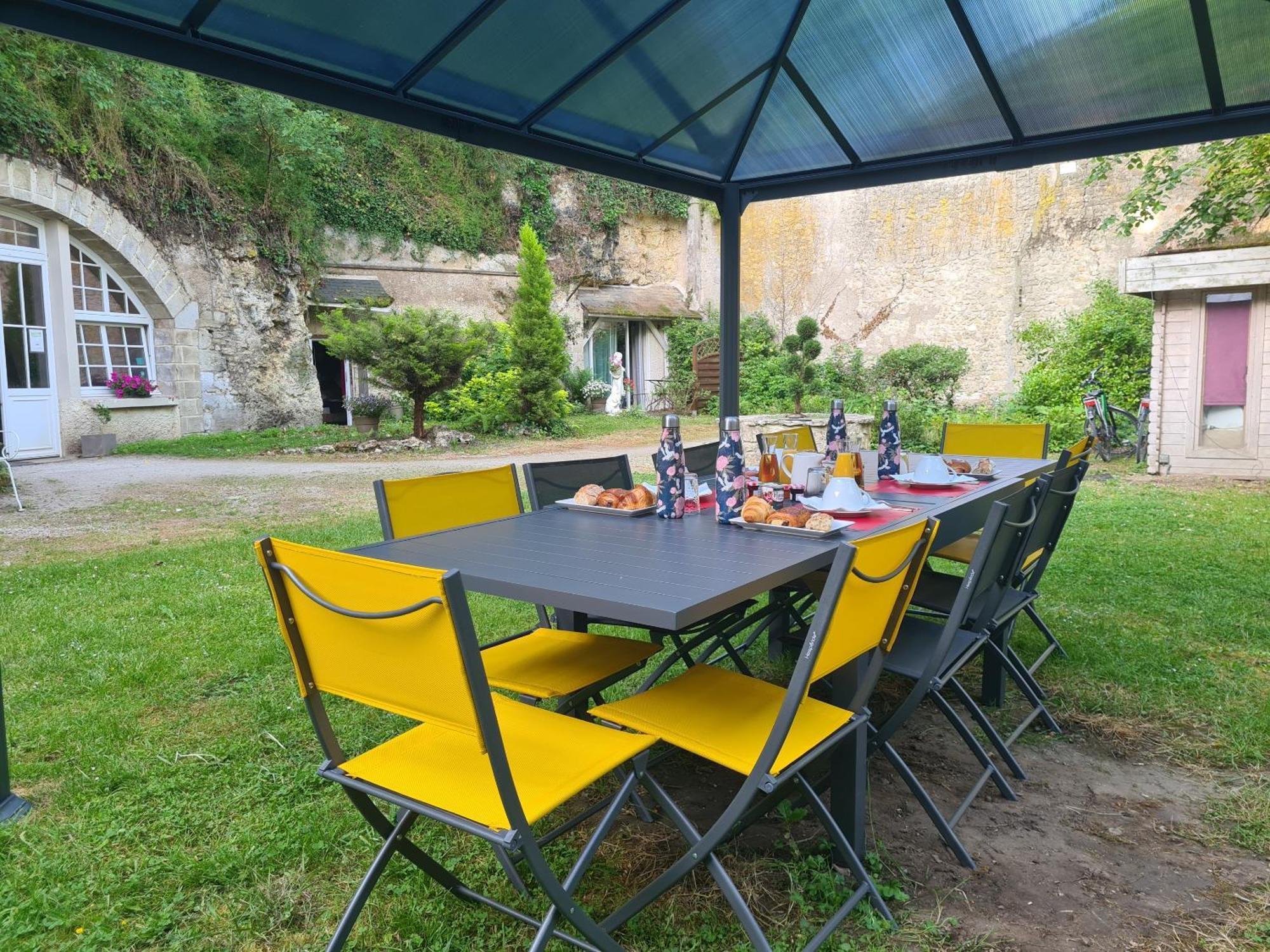 Chambres D'Hotes Troglodytes Le Clos De L'Hermitage Амбоаз Стая снимка