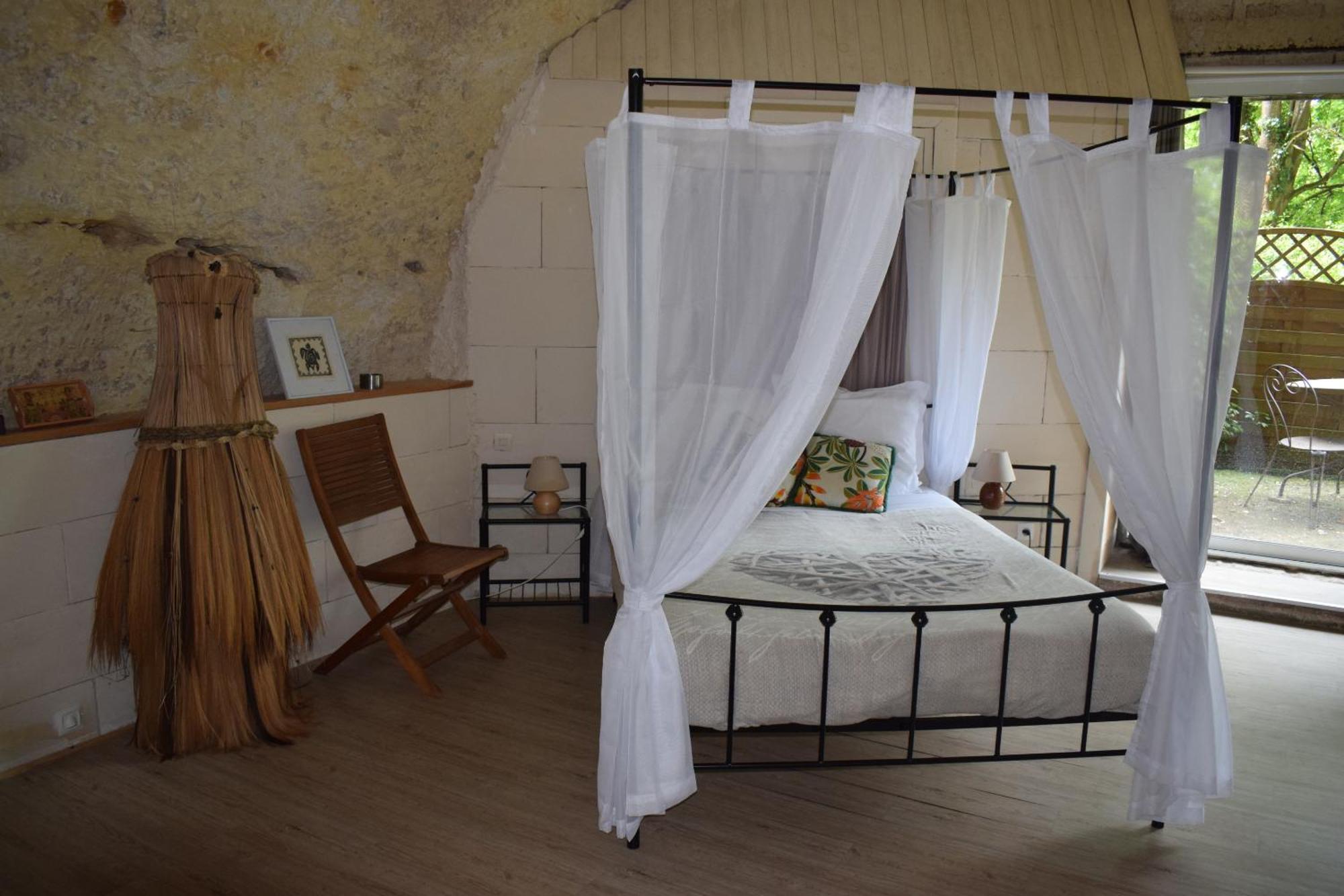 Chambres D'Hotes Troglodytes Le Clos De L'Hermitage Амбоаз Стая снимка